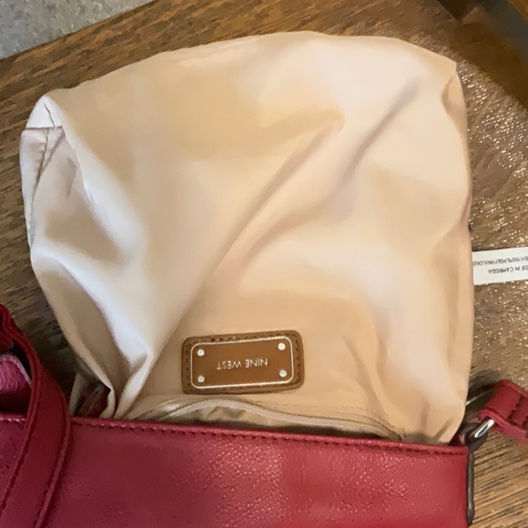 Nine West Crossbody - Picture 4 of 10